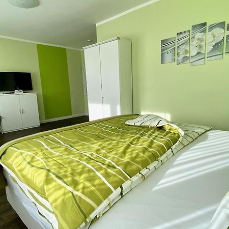 Pension Ruessel-Pub Sangerhausen Extérieur photo